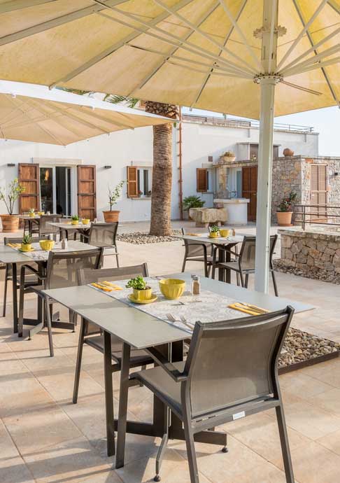 Terrace Bar